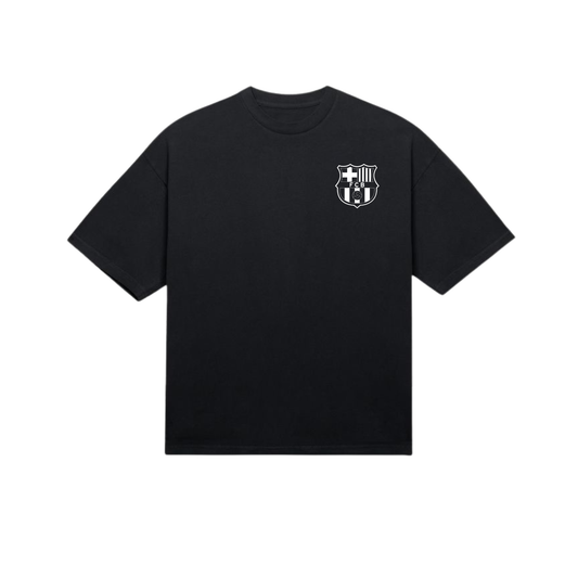 Black oversized tee